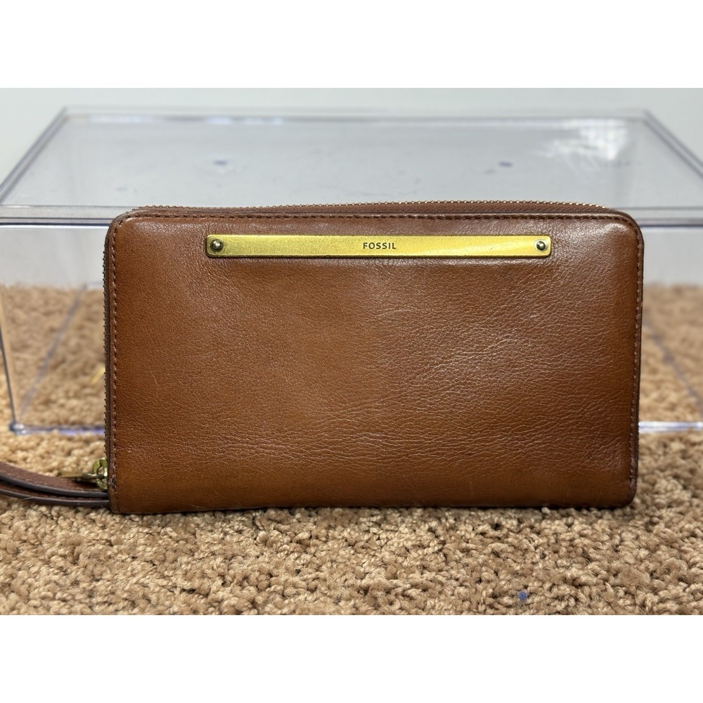 Fossil Liza Brown Leather Zip Around Credit Card ID Window Long Wallet Clutch